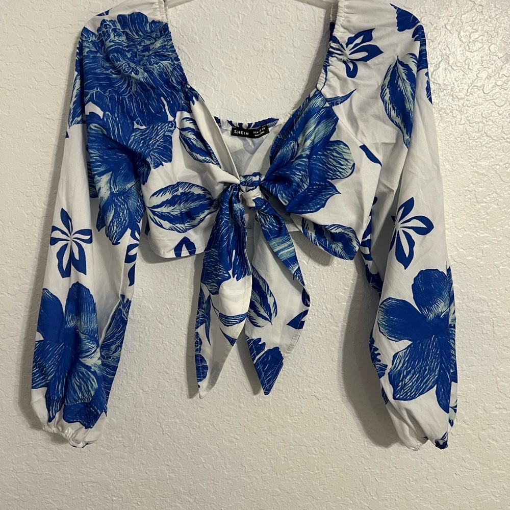 SHEIN  Women's Floral Blue/White Long Sleeve Front Tie Blouse Top Size M #333